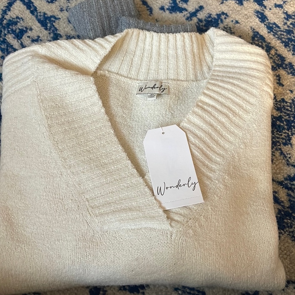 Wonderly sweater
